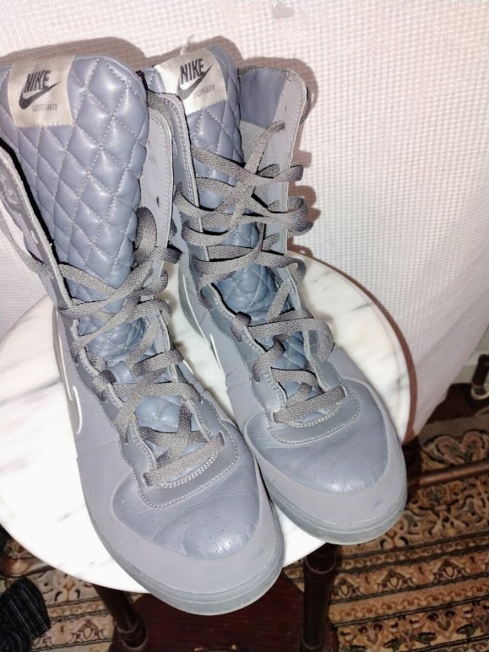 Nike Legend S/S High Quilt sneakers in this grey colorway Size 11